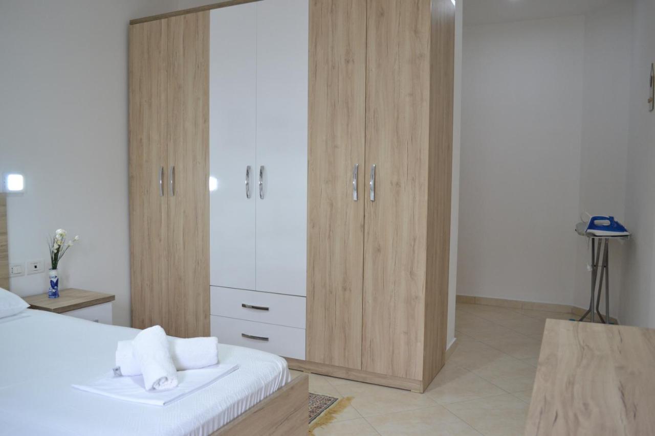 Flowers & Green 2 Bedrooms Apartment & Box Garage Вльора Екстер'єр фото