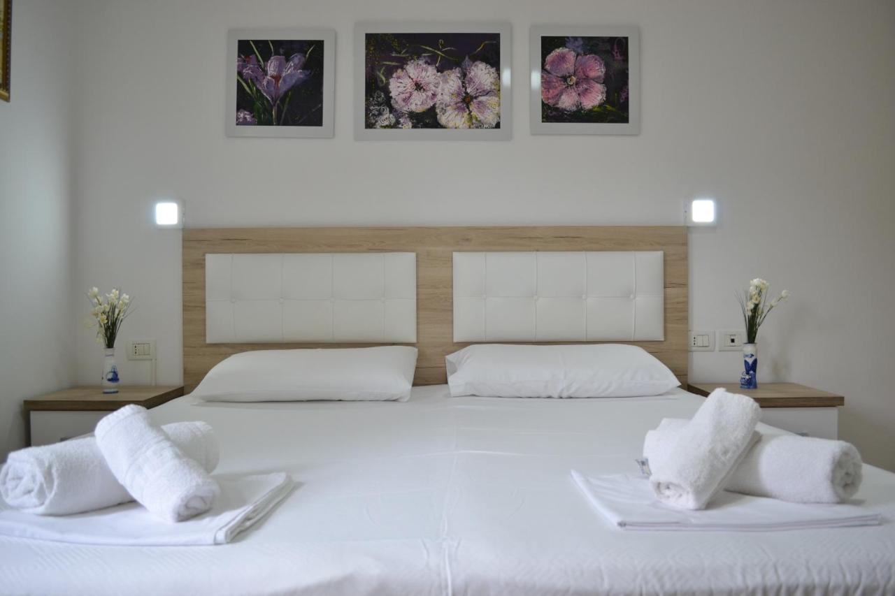 Flowers & Green 2 Bedrooms Apartment & Box Garage Вльора Екстер'єр фото