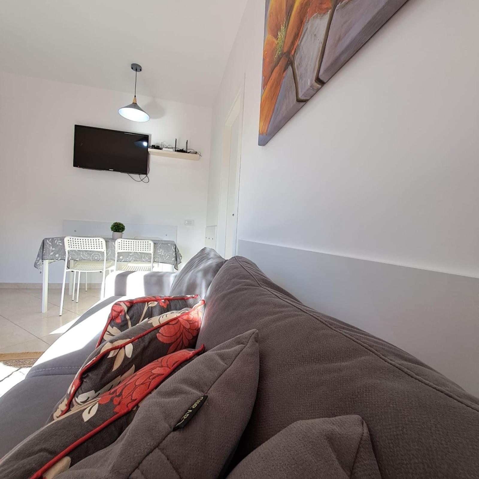 Flowers & Green 2 Bedrooms Apartment & Box Garage Вльора Екстер'єр фото