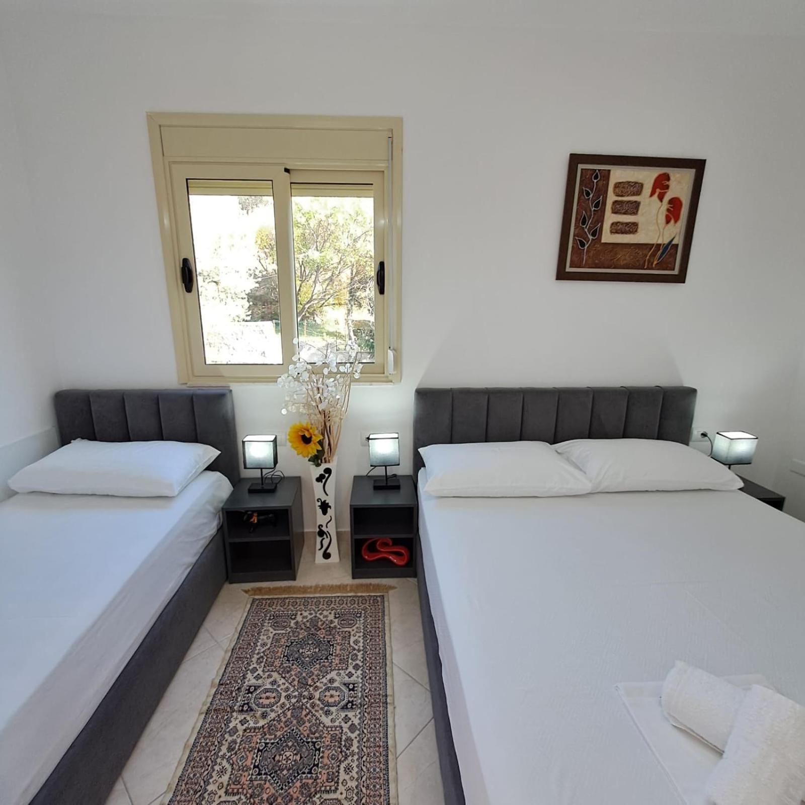 Flowers & Green 2 Bedrooms Apartment & Box Garage Вльора Екстер'єр фото